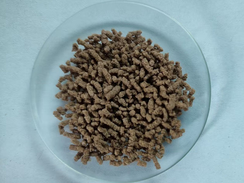 褐色加益粉颗粒