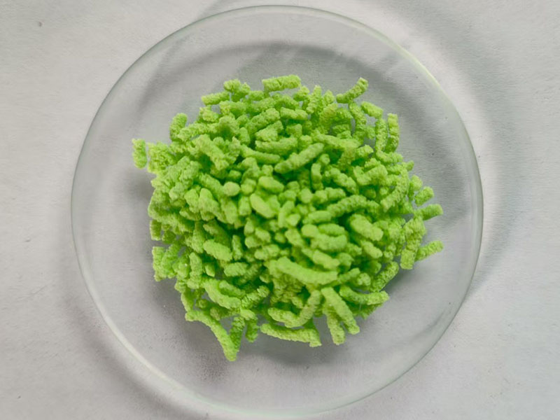 绿色加益粉颗粒